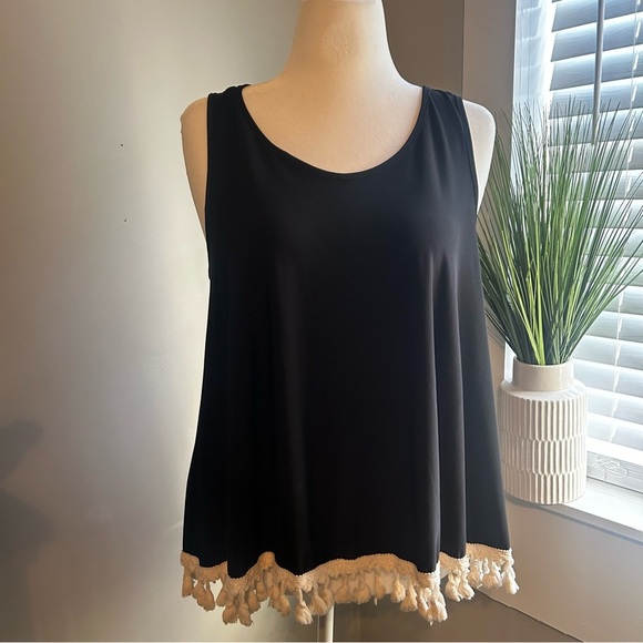 Black Sleeveless Top with Cream Tassels Size Large - Picture 2 of 6